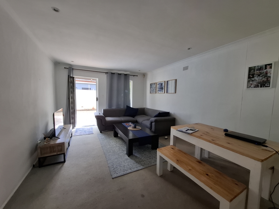 To Let 3 Bedroom Property for Rent in Kirstenhof Western Cape